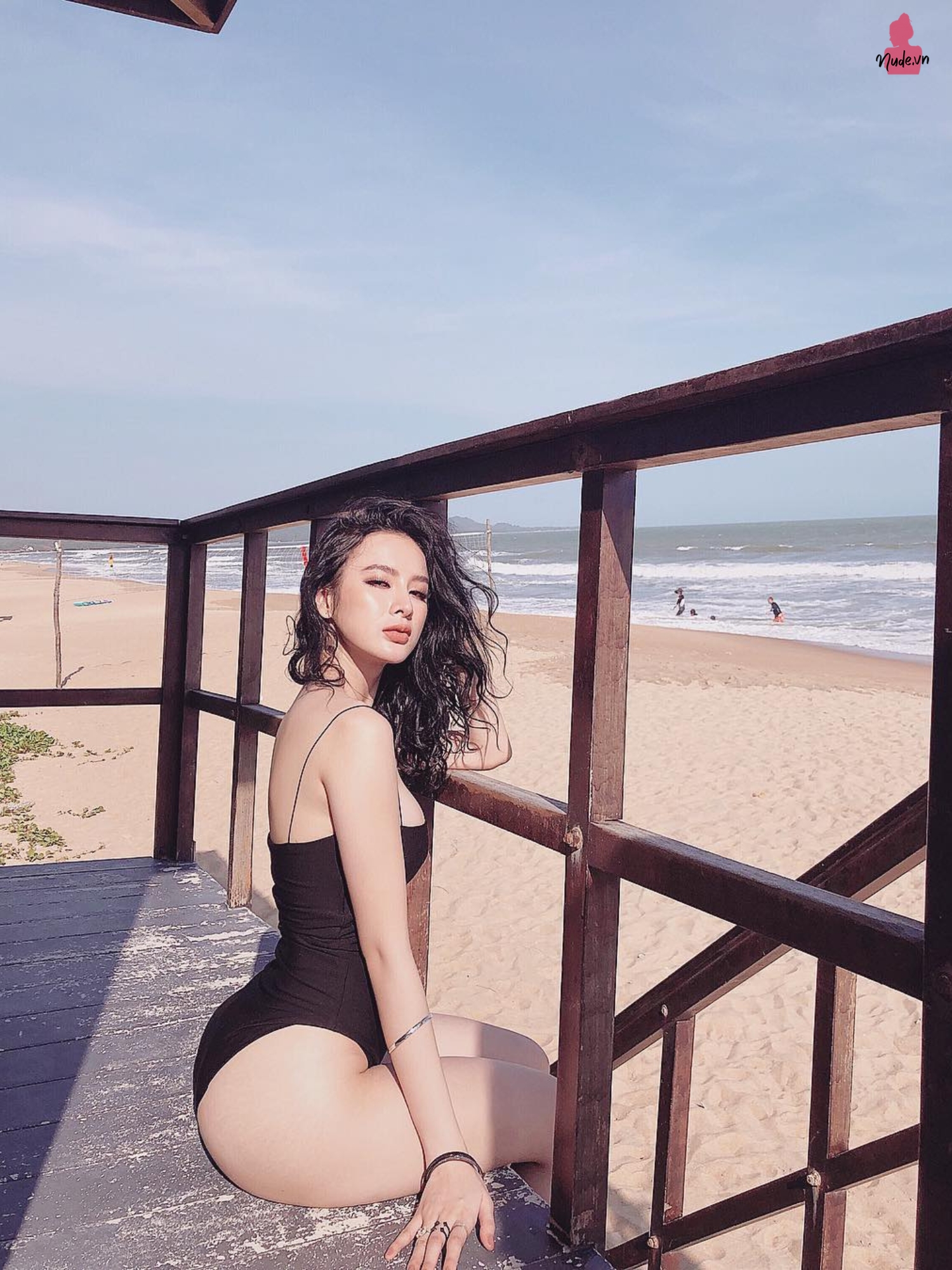 Angela Phuong Trinh nudevn18