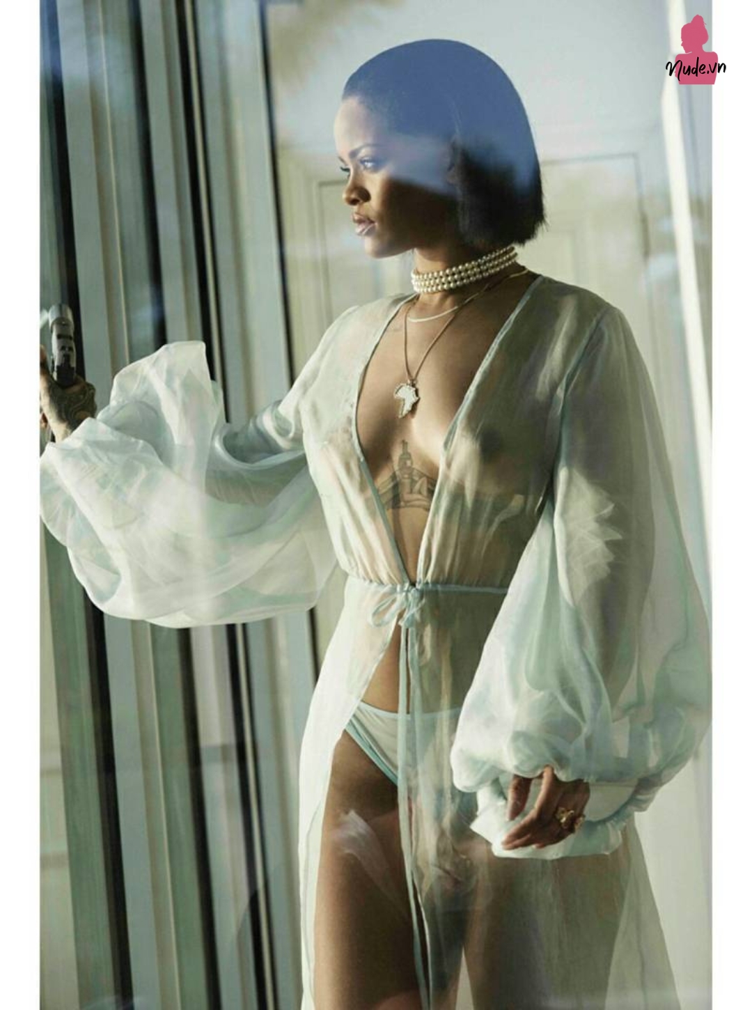 Rihanna ảnh nude vn 12